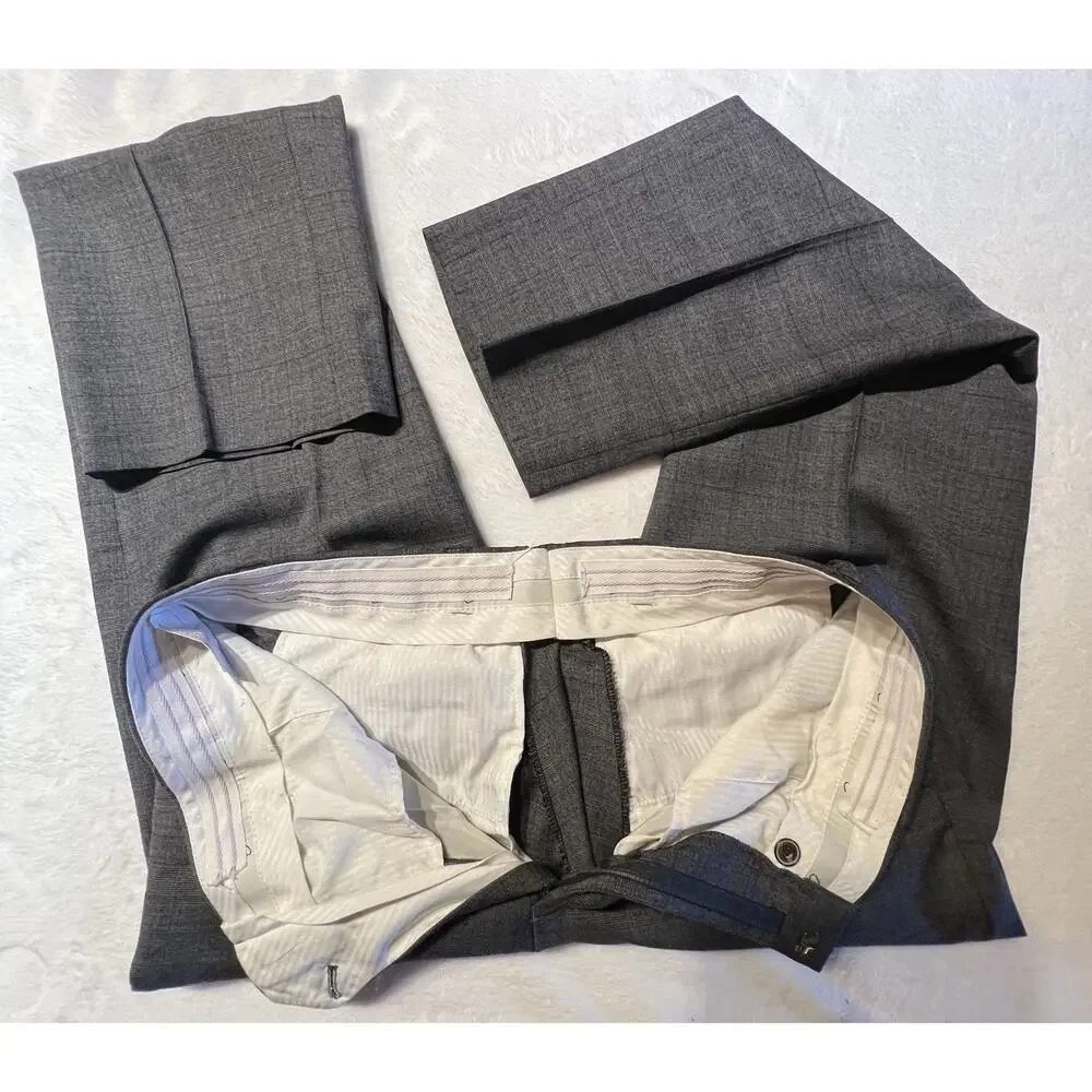 Jos A Bank 1905 Brrr Comfort 40-42R 32x30 Slim Gray Burgundy Glen Plaid Suit
